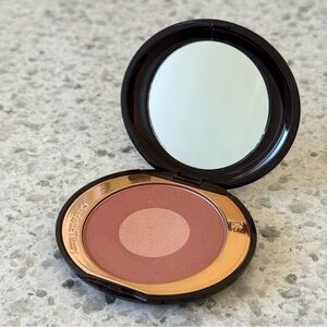 Charlotte Tilbury Cheek to Chic Blush - Pillow Talk